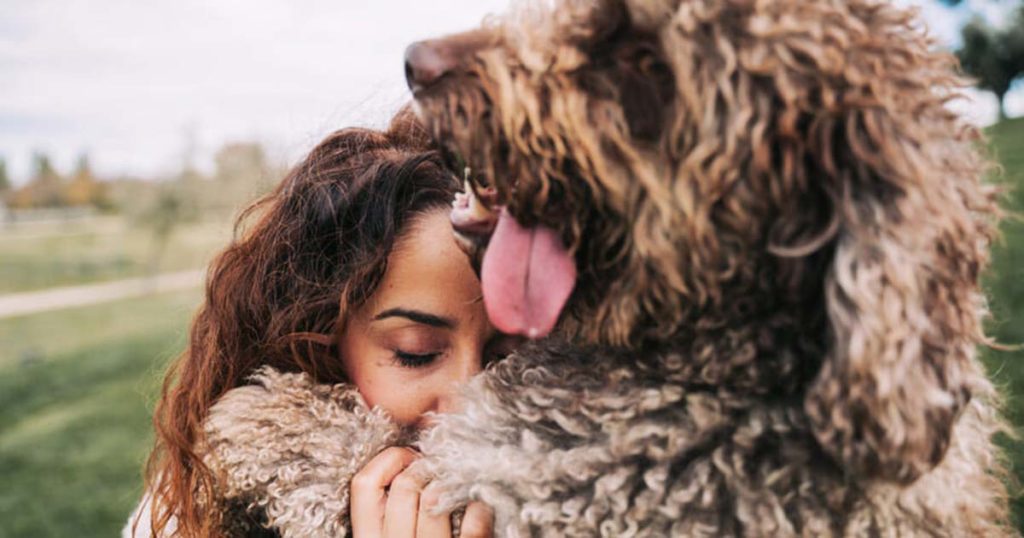 6 Ways to Help a Friend Whose Pet Died 1