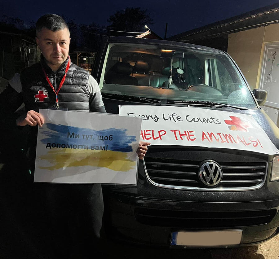 Helping at border in Ukraine